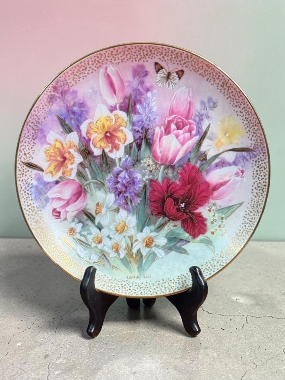 1991 W.L. George “Tulip Ensemble” by Lena Liu Collector Plate